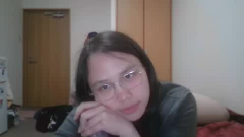 ponies4play online show from April 2026 10:35:02 AM