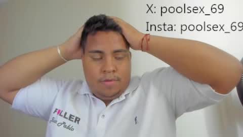 Snapshot of poolsexx_69 chatting on October 2025 08:39:02 PM poolsexx_69 online show from October 2025 08:39:02 PM