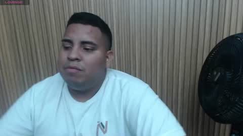 Snapshot of poolsexx_69 chatting on July 2026 05:44:02 AM poolsexx_69 online show from July 2026 05:44:02 AM