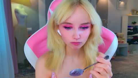 Hi Daddy Im Jane online show from February 2026 08:57:01 AM