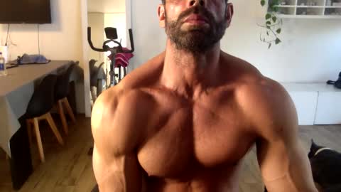 popopo0 online show from November 2025 10:38:02 AM