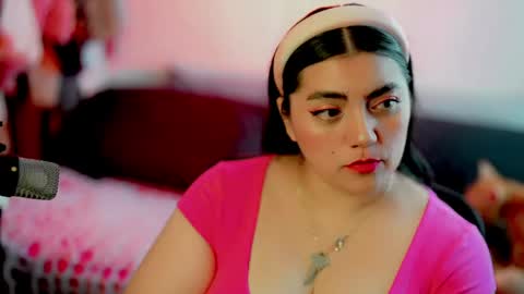 Snapshot of poppykens chatting on May 2026 07:00:02 PM Poppy Kensington online show from May 2026 07:00:02 PM