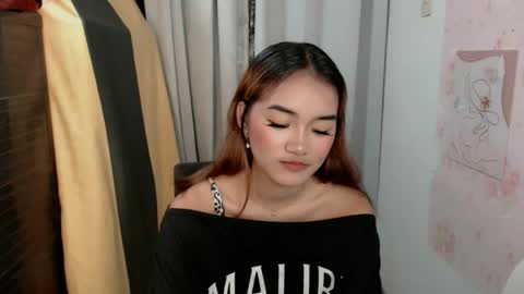 Snapshot of pornstar_kia chatting on April 2026 07:45:01 AM pornstar_kia online show from April 2026 07:45:01 AM