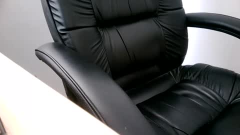 porw23 online show from March 2026 09:04:01 AM