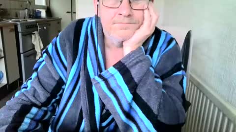 Snapshot of poshman65 chatting on December 2024 10:18:02 AM poshman65 online show from December 2024 10:18:02 AM