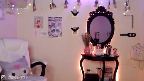 Snapshot of posigore chatting on December 2024 09:22:02 PM Anna Goth independient model online show from December 2024 09:22:02 PM