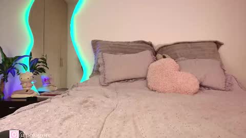 Snapshot of posigore chatting on October 2025 10:21:01 PM Anna Goth independient model online show from October 2025 10:21:01 PM