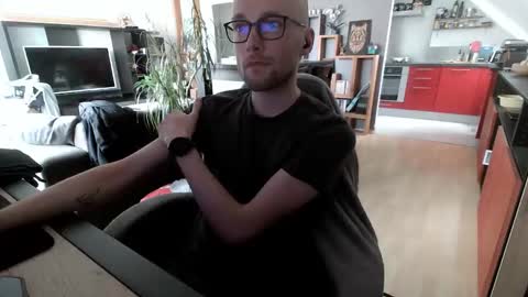 Blou online show from March 2026 12:41:01 PM