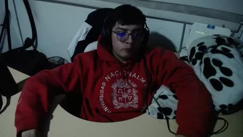 powerfulzeus2 online show from September 2025 03:30:02 AM