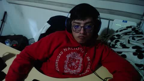 powerfulzeus2 online show from September 2025 01:18:01 AM