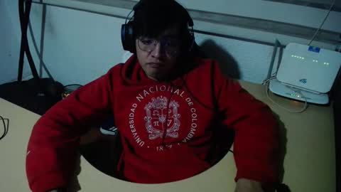 powerfulzeus2 online show from November 2025 02:55:02 AM