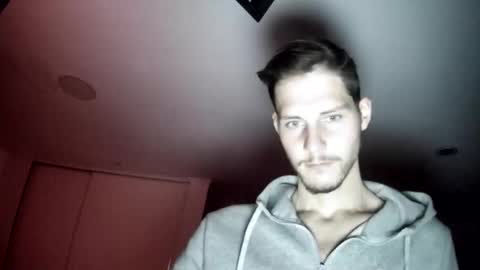 Snapshot of poweroflove7n chatting on October 2025 05:00:02 AM poweroflove7n online show from October 2025 05:00:02 AM