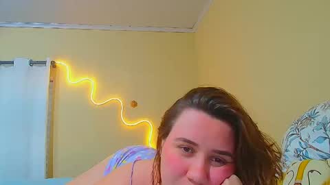 Snapshot of pr1vatecouple chatting on February 2026 04:57:01 AM Private Couple online show from February 2026 04:57:01 AM