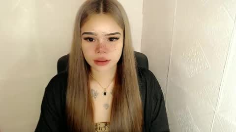 MAXXINE online show from February 2025 11:32:01 PM