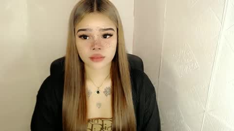 MAXXINE online show from February 2025 02:09:02 AM