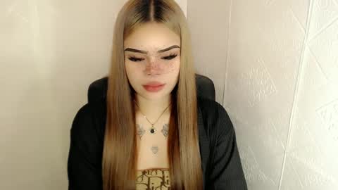 MAXXINE online show from March 2025 10:24:01 PM