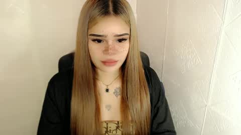 MAXXINE online show from March 2025 01:34:02 AM