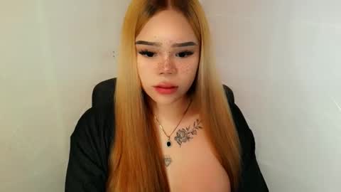 MAXXINE online show from November 2025 04:23:02 AM