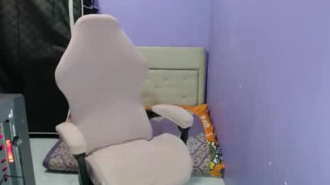 preciousjoan_69 online show from March 2026 06:19:02 AM