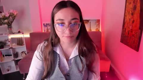 Camila  online show from March 2026 12:09:01 PM