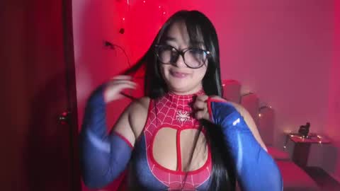 pretti scarlett online show from September 2025 11:49:01 PM