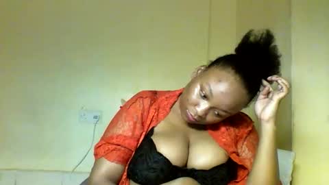 Snapshot of prettie_diva0 chatting on October 2025 04:06:02 PM Prettie diva online show from October 2025 04:06:02 PM