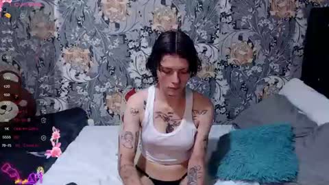 Snapshot of pretty_cristal22 chatting on June 2026 12:20:01 PM pretty_cristal22 online show from June 2026 12:20:01 PM