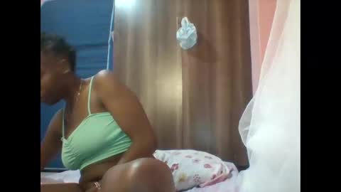 pretty_darya online show from January 2025 05:53:01 PM