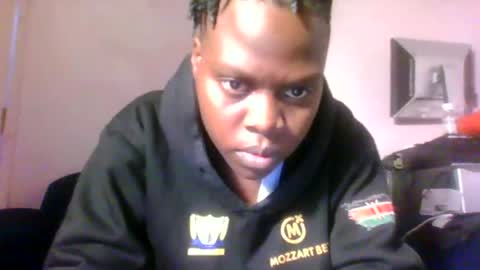 Snapshot of pretty_ebony23 chatting on June 2026 05:13:02 PM chocolatebby90 online show from June 2026 05:13:02 PM