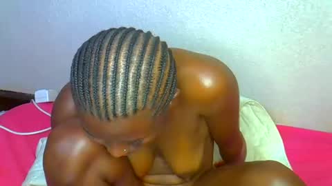 Snapshot of pretty_ebony_dolls chatting on March 2025 01:16:02 AM riri online show from March 2025 01:16:02 AM