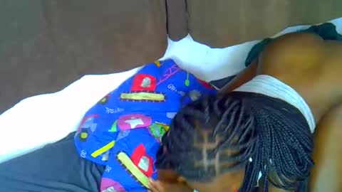 Snapshot of pretty_ebony_dolls chatting on October 2025 10:34:02 PM riri online show from October 2025 10:34:02 PM