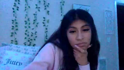 pretty_girl828687 online show from November 2025 03:05:01 AM