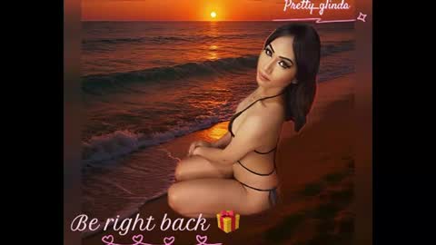 Snapshot of pretty_glinda chatting on June 2026 04:59:02 AM pretty_glinda online show from June 2026 04:59:02 AM