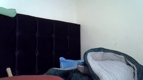 Jaz online show from November 2025 04:18:02 PM