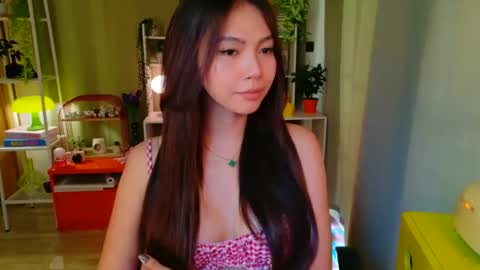 Kim online show from March 2026 02:04:02 AM