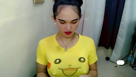 Snapshot of pretty_lady_kitty chatting on June 2026 06:40:02 AM pretty_lady_kitty online show from June 2026 06:40:02 AM