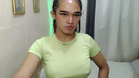 Snapshot of pretty_lady_kitty chatting on July 2026 09:03:01 PM pretty_lady_kitty online show from July 2026 09:03:01 PM