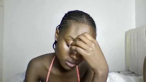 pretty luv1 online show from February 2026 08:44:02 AM