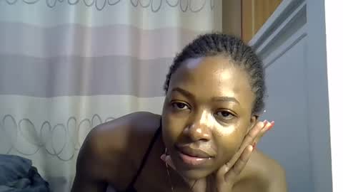 pretty_petite24 online show from January 2025 05:50:02 AM