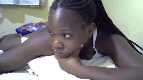 pretty_tiffany7 online show from April 2026 04:25:01 PM