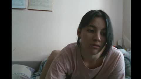 Snapshot of prettybella_7 chatting on January 2025 08:24:02 AM Bella online show from January 2025 08:24:02 AM