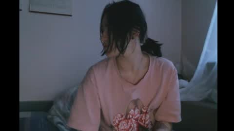 Snapshot of prettybella_7 chatting on January 2025 05:16:02 AM Bella online show from January 2025 05:16:02 AM
