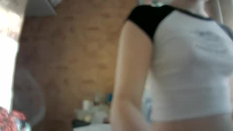 Bella online show from March 2026 04:05:02 AM