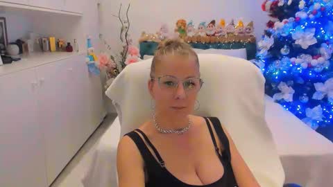 wilma online show from December 2025 09:20:01 PM