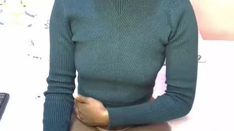 Snapshot of prettybree01 chatting on March 2026 09:31:02 PM bridget online show from March 2026 09:31:02 PM