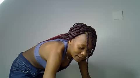 Snapshot of prettycoco_ chatting on May 2026 02:56:01 PM coco online show from May 2026 02:56:01 PM