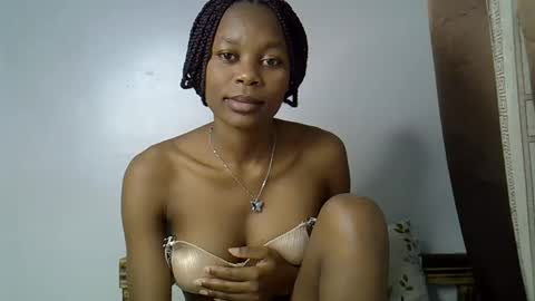 Snapshot of prettycoco_ chatting on May 2026 03:39:01 PM coco online show from May 2026 03:39:01 PM