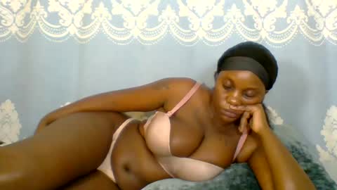 Snapshot of prettydarkskin002 chatting on July 2026 10:49:02 PM SHANIA online show from July 2026 10:49:02 PM