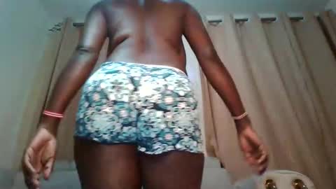 prettydulce online show from September 2025 02:35:01 AM