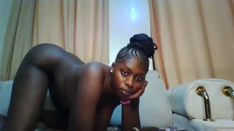 prettydulce online show from October 2025 02:59:02 PM